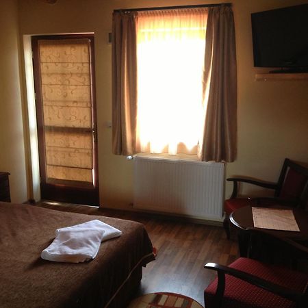 Pensiunea La Nise Sîmbăta de Sus Habitación foto