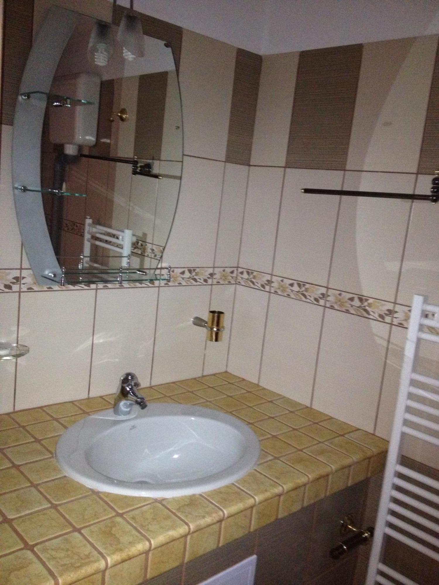 Pensiunea La Nise Sîmbăta de Sus Habitación foto